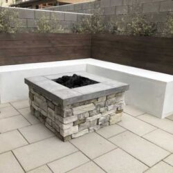 Outdoor-living-space---firepit